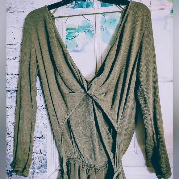 AKIRA MOSS GREEN GAUZE ROMPER SUMMER OUTFIT WOMEN'S SIZE  L - Picture 4 of 7